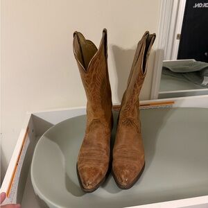Ariat Cowboy Boots